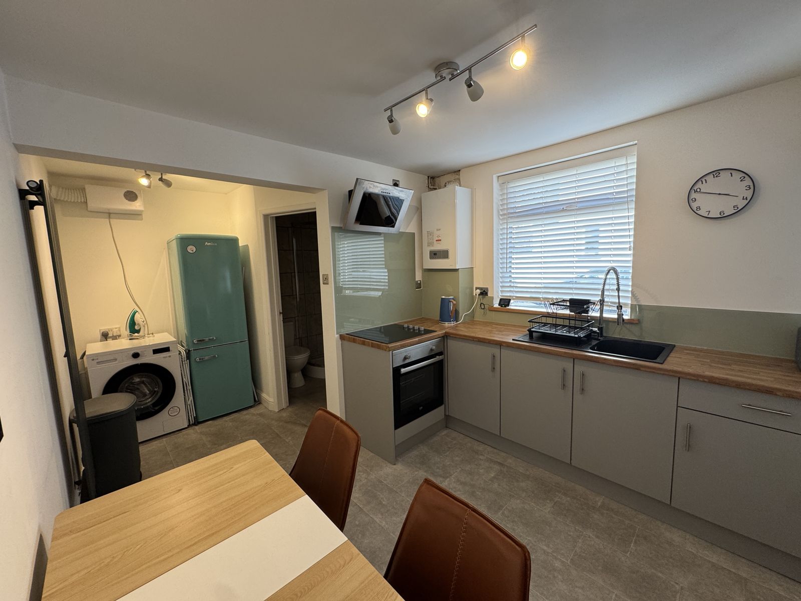 Bonhay Road – Ground Floor Flat, 2-bed ground-floor flat to rent in Exeter
