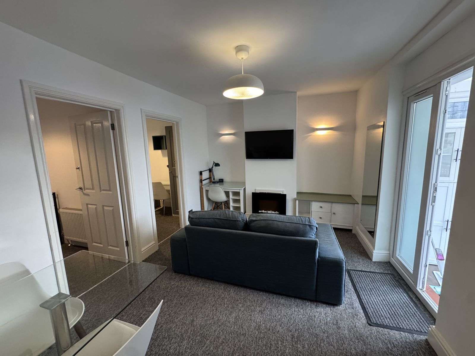 Windsor Close, 2-bed house to rent in Exeter